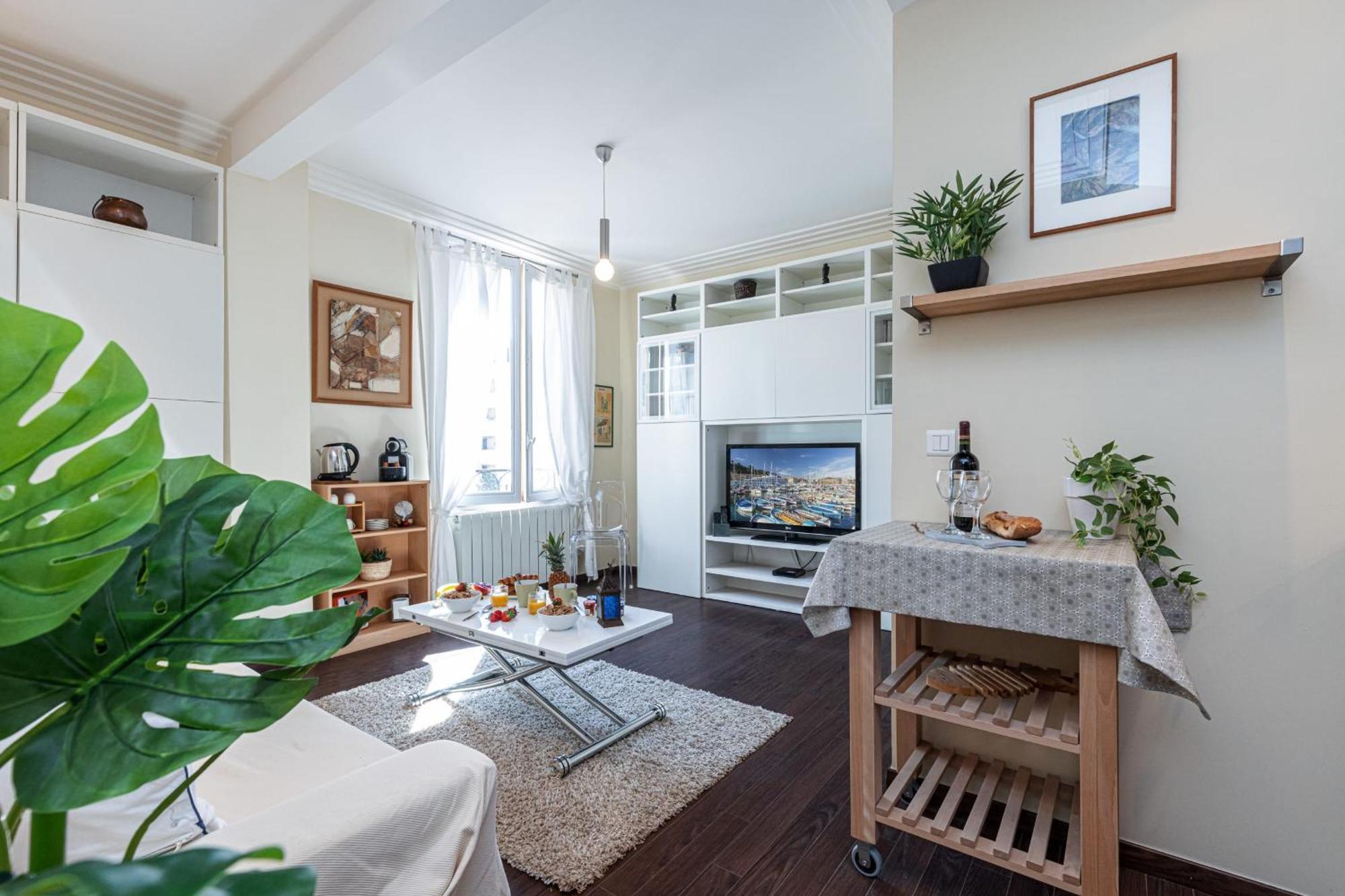 Stalingrad 32 - Cosy Apartement Close Old Port ニース エクステリア 写真